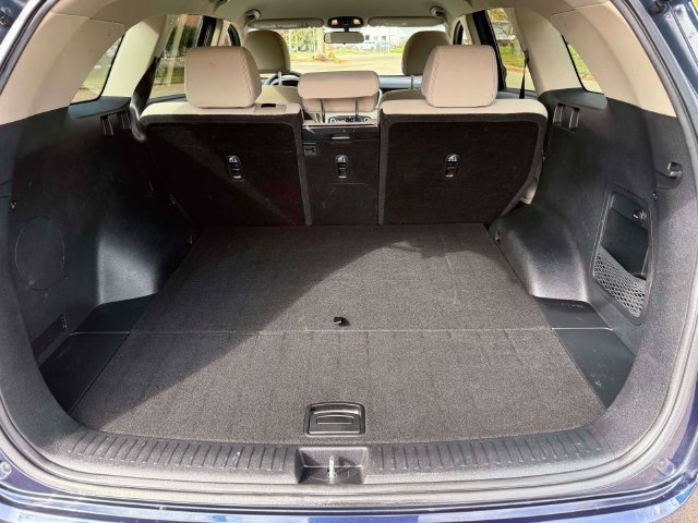 Used 2018 Kia Sorento FWD image 12