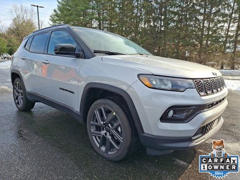 New 2026 Jeep Compass Limited AWD/4WD image 2