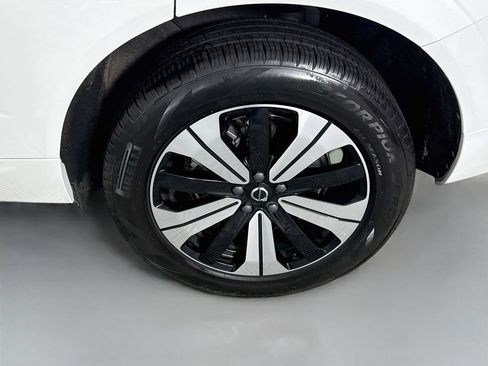 Used 2025 Volvo XC60 T8 Core w/ Protection Package Premier AWD/4WD image 25