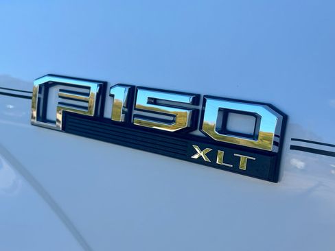 Used 2015 Ford F150 XLT w/ Equipment Group 301A Mid image 6