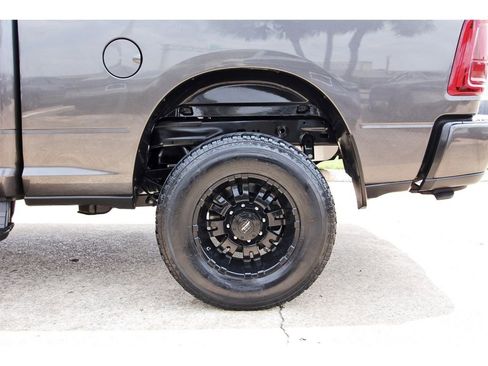 Used 2025 RAM 2500 Laramie w/ Night Edition AWD/4WD image 30