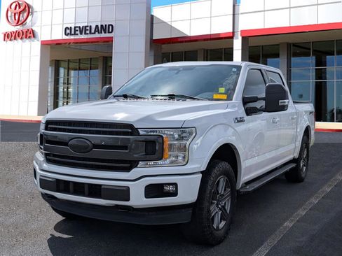 Used 2020 Ford F150 XLT w/ Equipment Group 302A Luxury AWD/4WD image 4