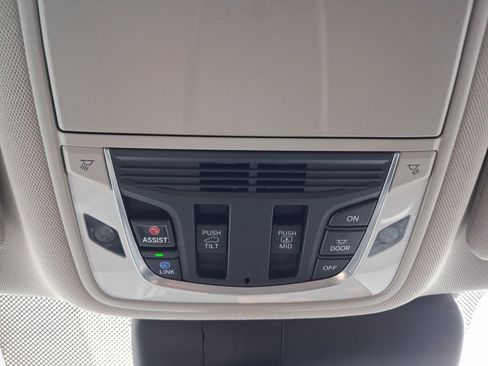 Used 2023 Acura RDX AWD w/ Technology Package image 30