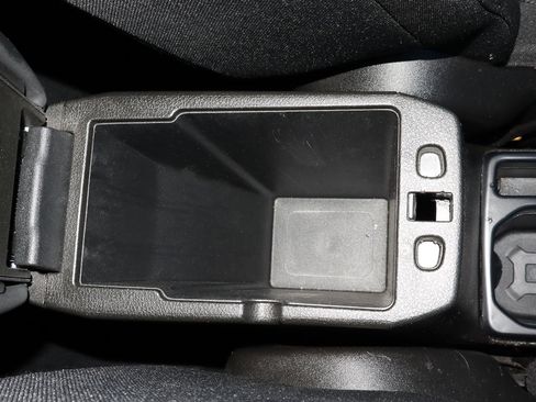 Used 2023 Jeep Renegade Latitude image 26