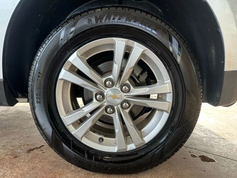 Used 2016 Chevrolet Equinox LS FWD image 26