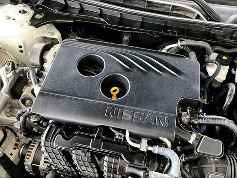 Used 2019 Nissan Altima 2.5 SV FWD image 31