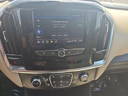 Used 2023 Chevrolet Traverse LS FWD image 26