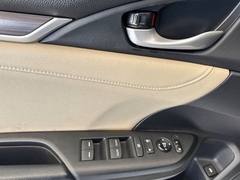 Used 2020 Honda Civic EX-L image 12