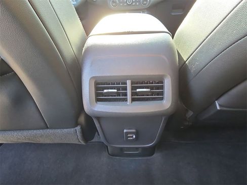 Used 2024 GMC Terrain AT4 w/ Infotainment Package II image 22