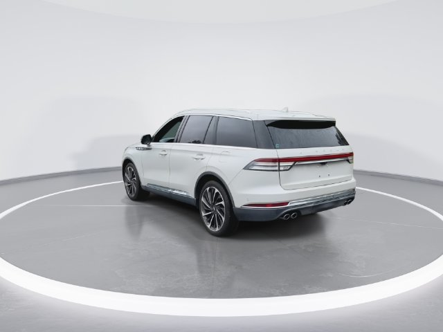 Used 2020 Lincoln Aviator Reserve w/ Equipment Group 202A AWD/4WD image 8