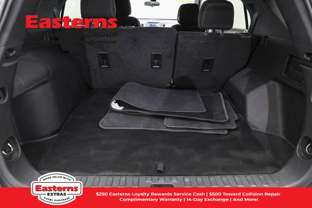 Used 2023 Chevrolet Equinox LT FWD image 10