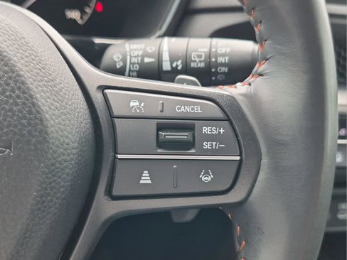 Used 2023 Honda CR-V Sport image 10