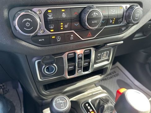 New 2025 Jeep Wrangler Sport S image 48