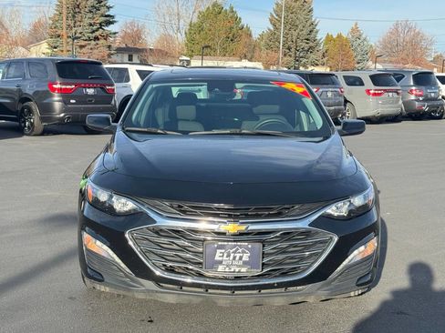 Used 2024 Chevrolet Malibu LT image 2