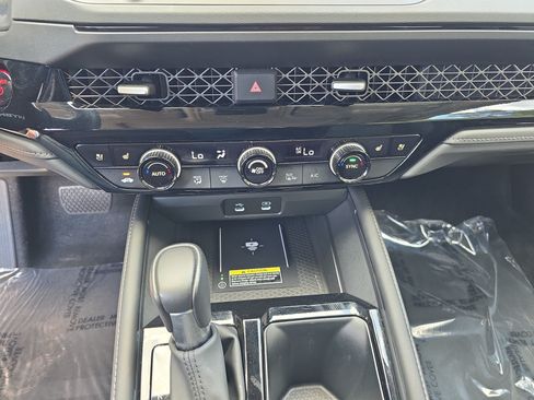 Used 2024 Honda Accord Touring image 24