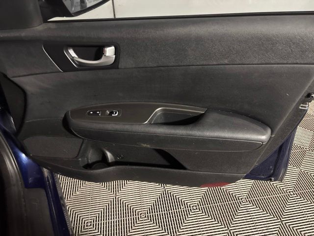 Used 2018 Kia Optima LX FWD image 21