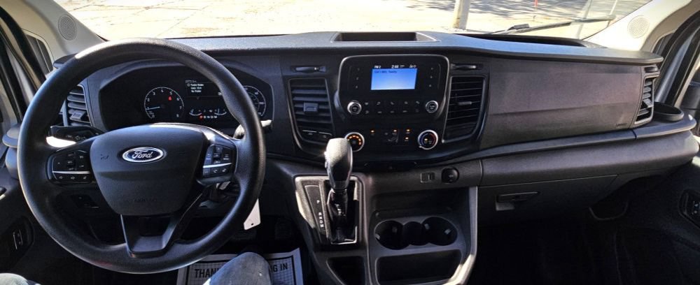 Used 2025 Ford Transit 250 Low Roof RWD image 13