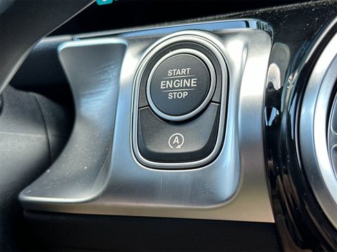 New 2026 Mercedes-Benz GLB 250 image 23