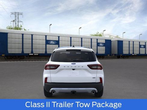 New 2026 Ford Escape SE w/ Class II Trailer Tow Package FWD image 6
