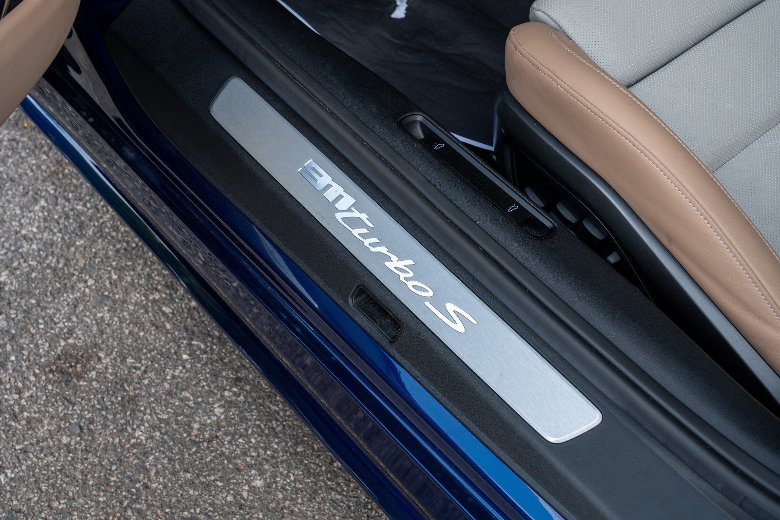 Certified 2025 Porsche 911 Turbo S AWD/4WD image 25