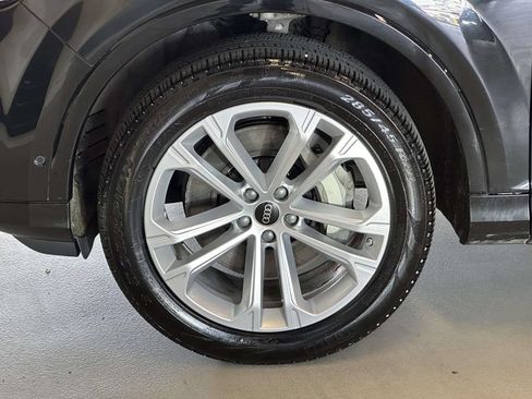 Used 2025 Audi Q7 3.0T Premium Plus AWD/4WD image 8