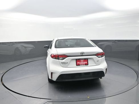 Used 2024 Toyota Corolla LE FWD image 55