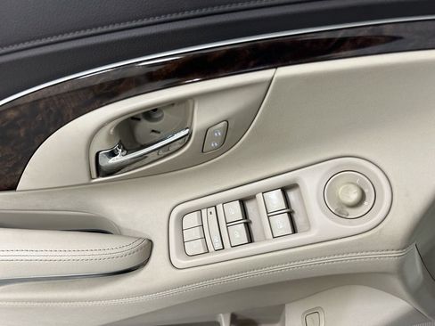 Used 2014 Buick LaCrosse Premium w/ Driver Confidence Package FWD image 11
