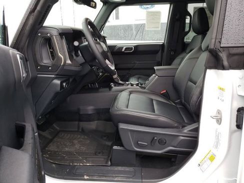 New 2025 Ford Bronco Badlands w/ Sasquatch Package image 15