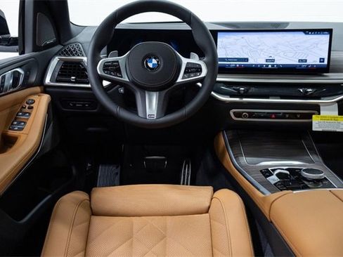 New 2026 BMW X5 xDrive40i w/ M Sport Package image 4