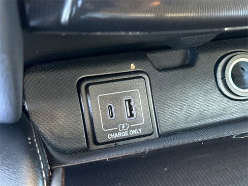 Used 2020 INFINITI QX60 Luxe w/ Essential Package image 29