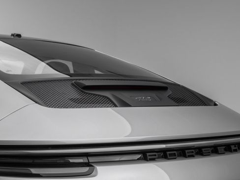 Used 2024 Porsche 911 GT3 RWD image 61