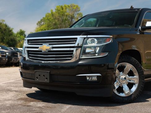 Used 2015 Chevrolet Suburban LTZ AWD/4WD image 21