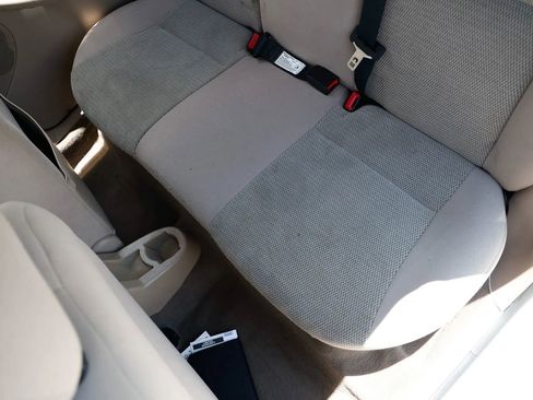 Used 2004 Ford Focus SE FWD image 20