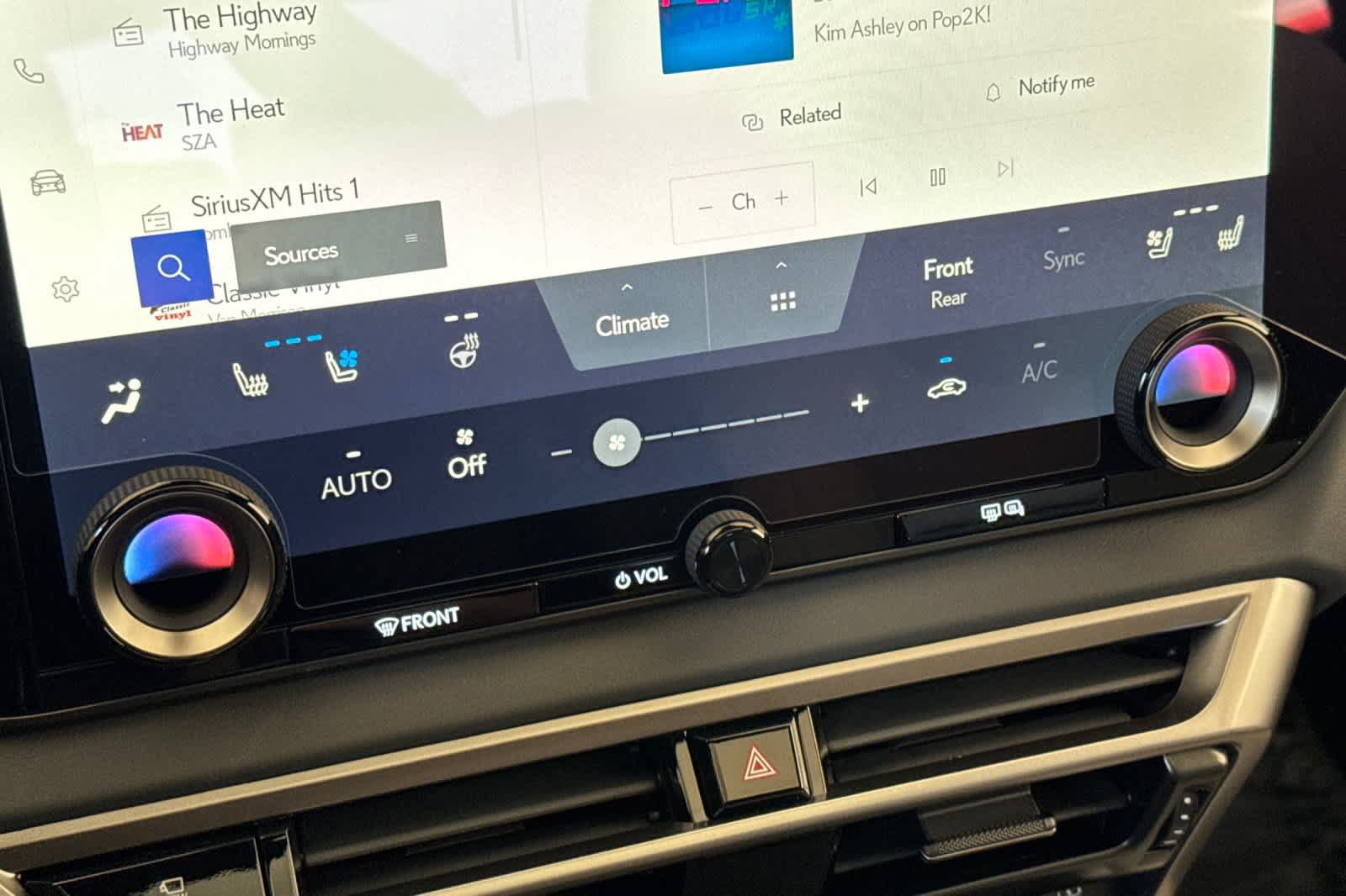 New 2026 Lexus RX 350h AWD/4WD image 22