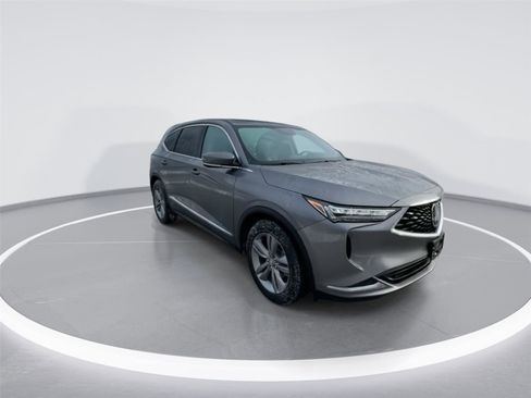 Used 2023 Acura MDX SH-AWD image 2