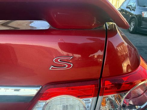 Used 2013 Toyota Corolla L image 14