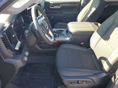 New 2026 GMC Sierra 1500 Elevation image 5