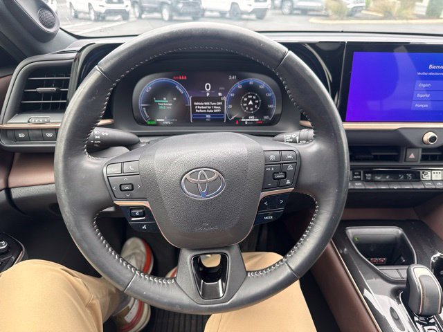 Certified 2024 Toyota Crown AWD/4WD image 19