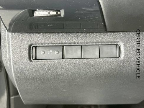 Certified 2023 Nissan Pathfinder S FWD image 12