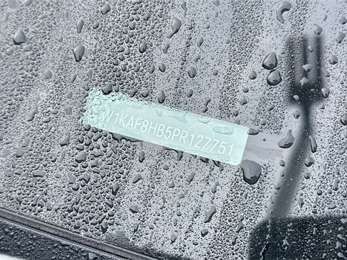 Used 2023 Mercedes-Benz C 43 AMG 4MATIC Sedan image 3