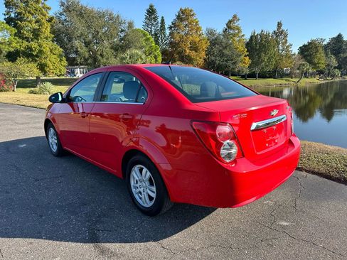 Used 2014 Chevrolet Sonic LT image 6