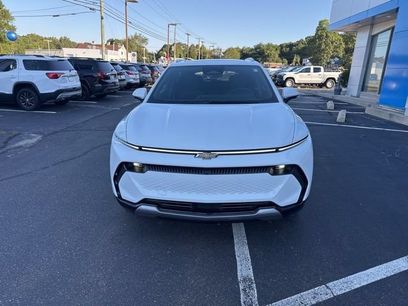 New 2025 Chevrolet Equinox EV LT w/ LPO, All-Weather Mat Package