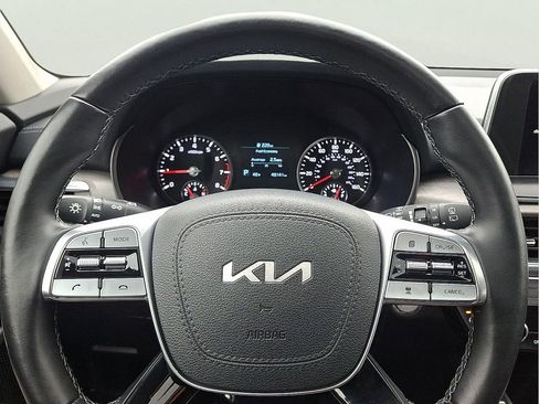 Used 2022 Kia Telluride EX w/ EX Premium Package image 27