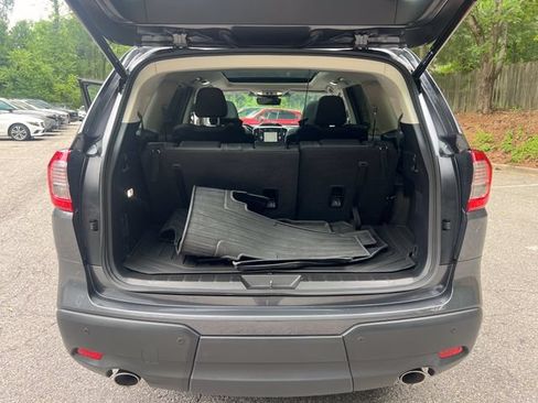 Certified 2025 Subaru Ascent Limited AWD/4WD image 19