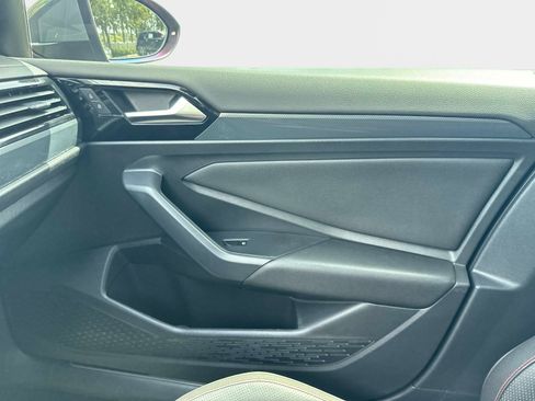 Used 2019 Volkswagen Jetta R-Line FWD image 22