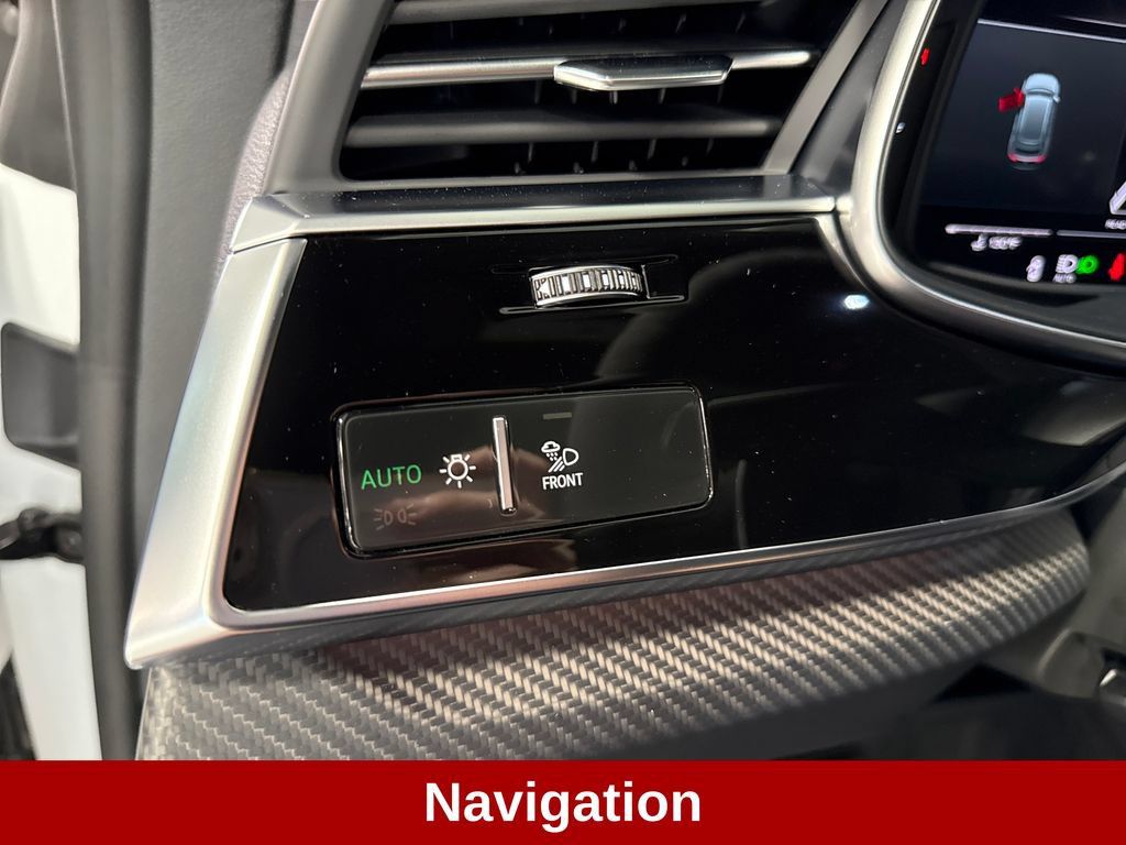 Used 2025 Audi RS Q8 performance AWD/4WD image 11