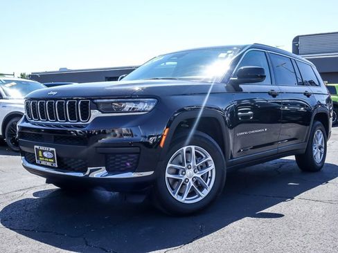 Used 2021 Jeep Grand Cherokee L Laredo w/ Luxury Tech Group I AWD/4WD image 1