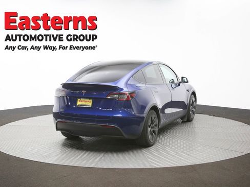 Used 2020 Tesla Model Y Long Range image 36
