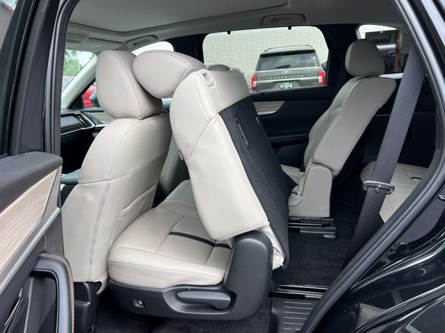 Used 2025 MAZDA CX-90 Plug-In Hybrid w/Premium Sport AWD/4WD image 38