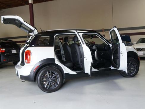 Used 2014 MINI Cooper Countryman image 39